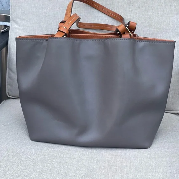 Dooney & Bourke Bag Flynn Tote - Picture 6 of 16